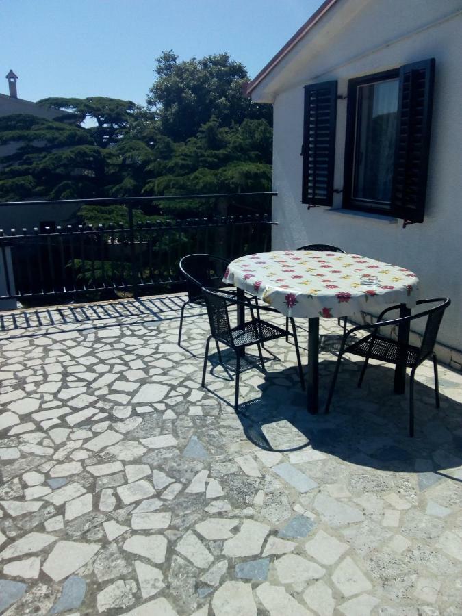 Apartments Dora Медулин Екстер'єр фото