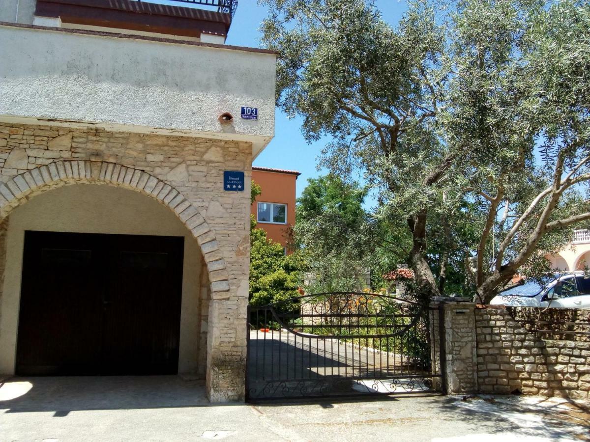 Apartments Dora Медулин Екстер'єр фото